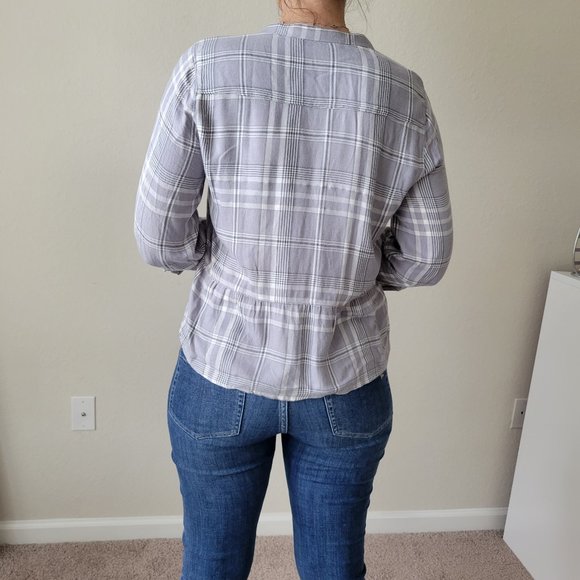 Cropped Flannel Shirt w/ Gold Detailing - Picture 5 of 10